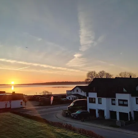 Апартаменты Fewo1846 - Promenade Wassersleben Харрисле